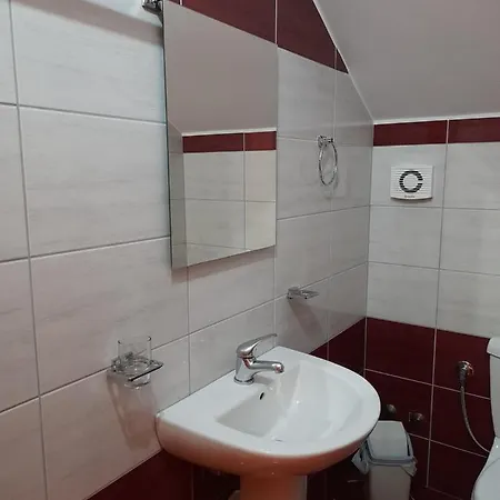 Alyvia Guesthouse