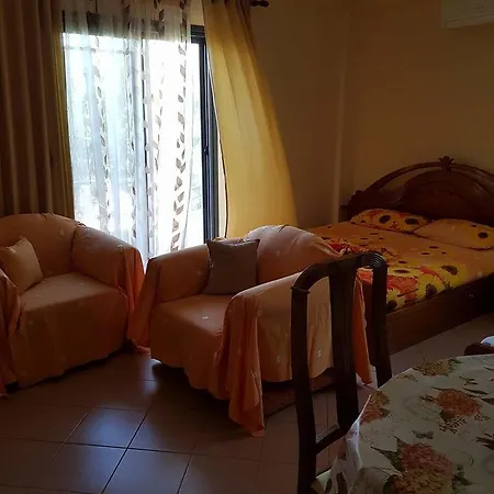 Alyvia Guesthouse * كساميل